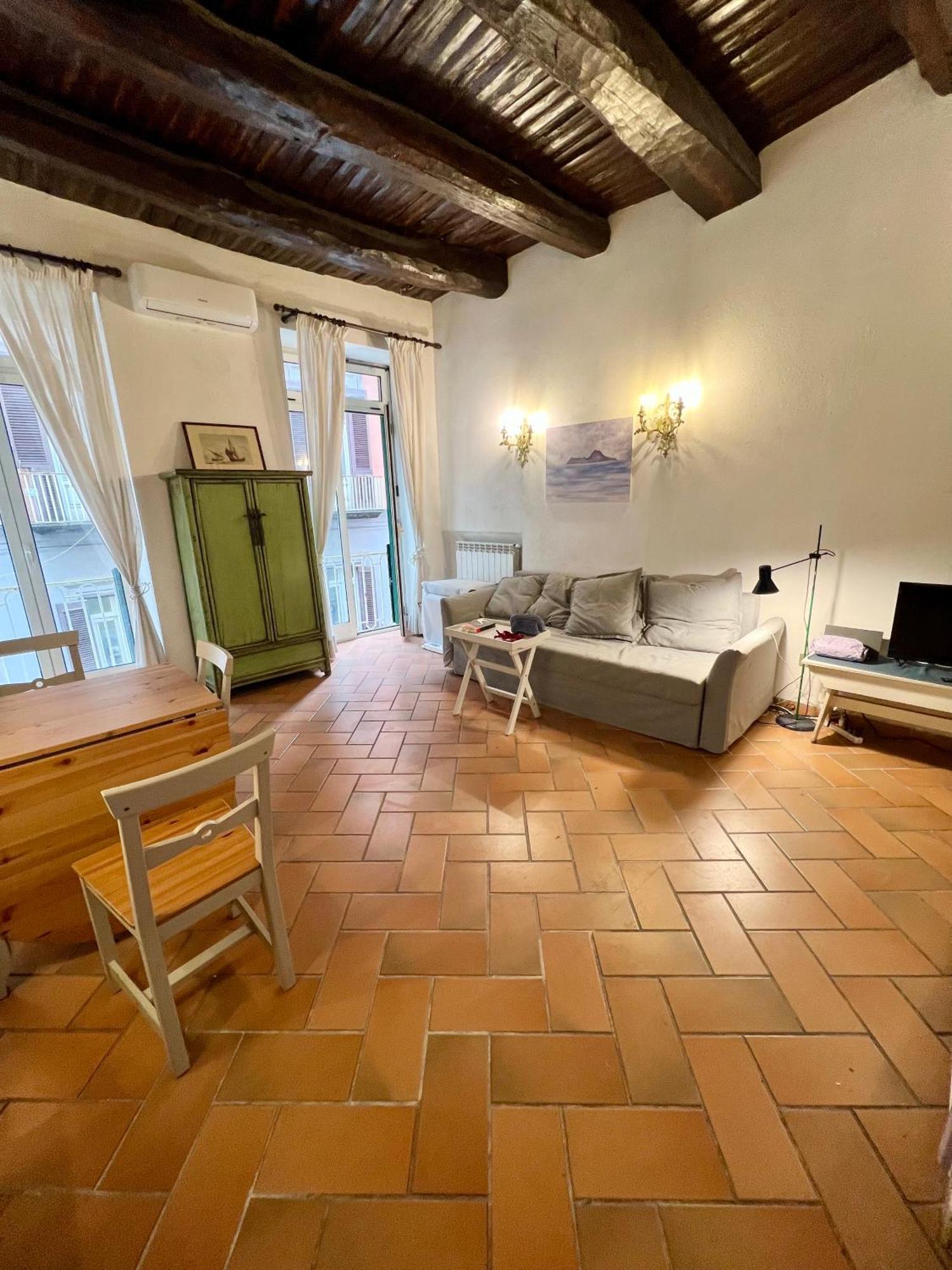 La Casa Di Licia A Due Passi Da Piazza Del Plebiscito Apartment Naples