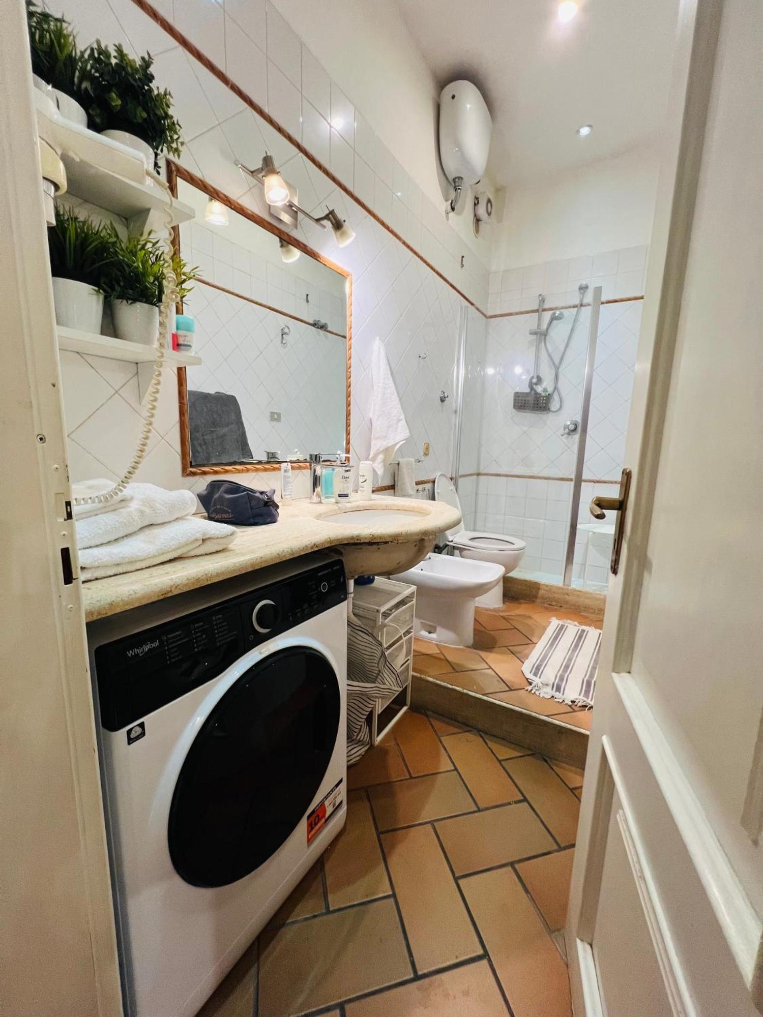 Apartment La Casa Di Licia A Due Passi Da Piazza Del Plebiscito
